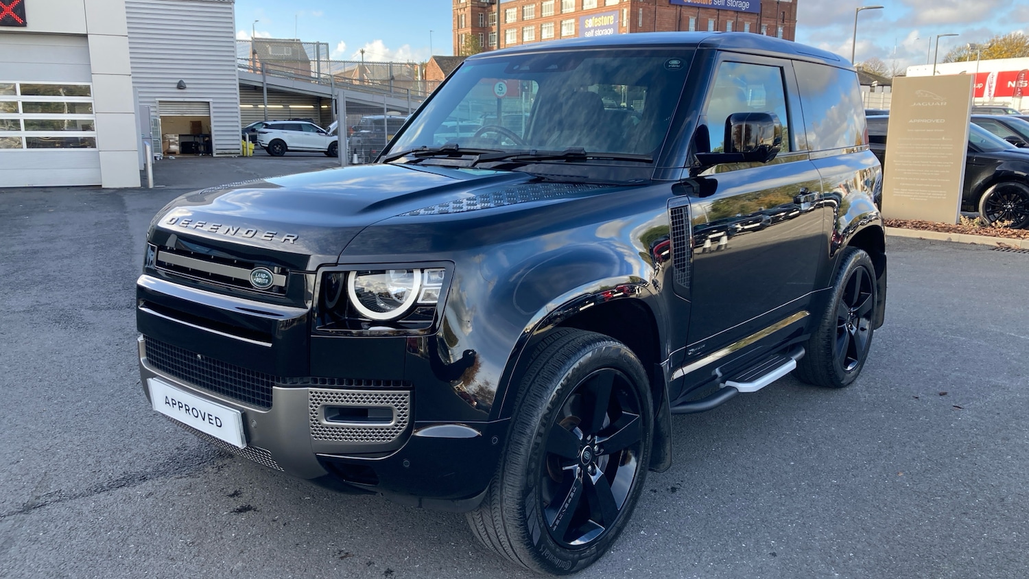 Used Land Rover Defender 2021 for sale - 76580628: Photo 30