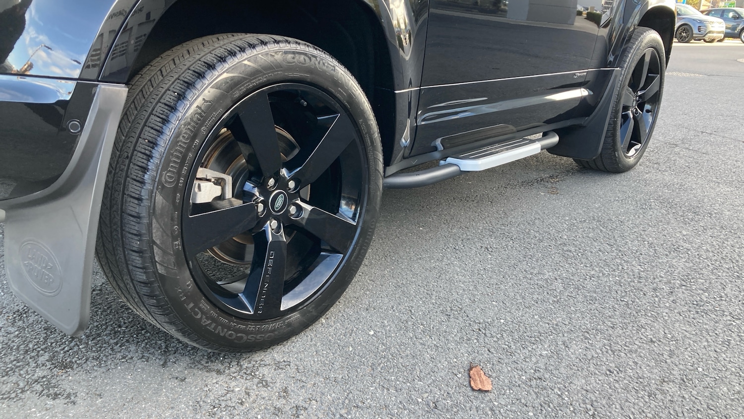 Used Land Rover Defender 2021 for sale - 76580628: Photo 36