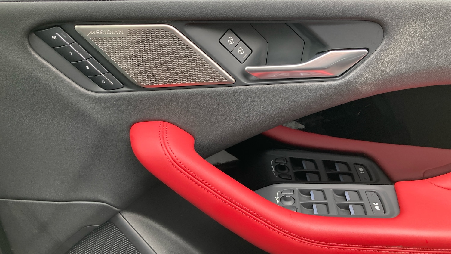 Used Jaguar I-Pace 2023 for sale - 77128100: Photo 45