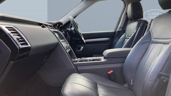 Used Land Rover Discovery 2020 for sale - 76036592: Photo 3