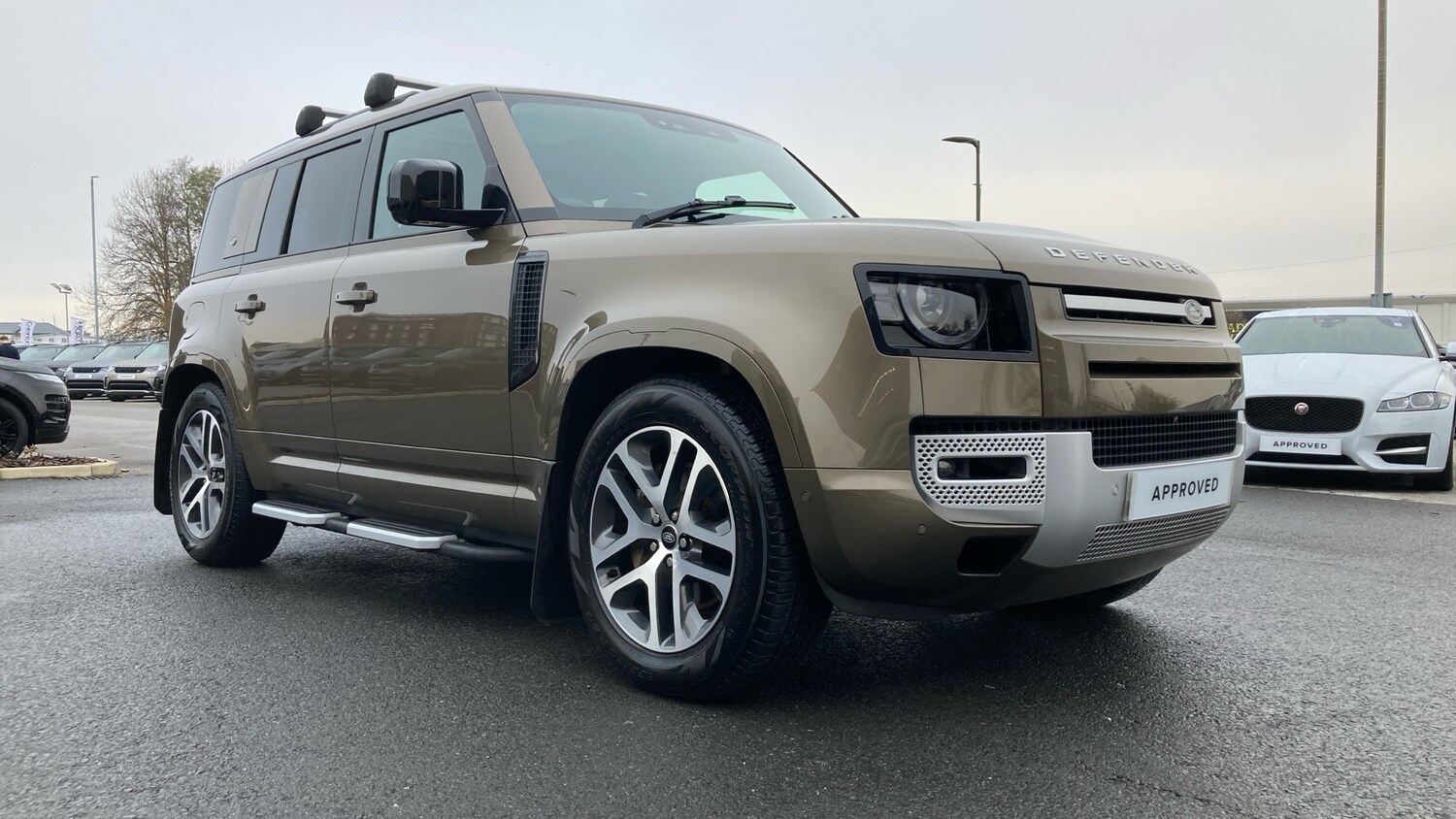 Used Land Rover Defender 2022 for sale - 76782520: Photo 32