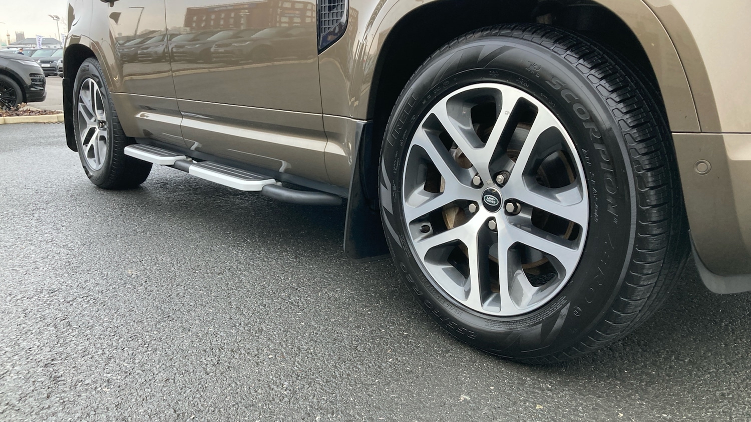 Used Land Rover Defender 2022 for sale - 76782520: Photo 34