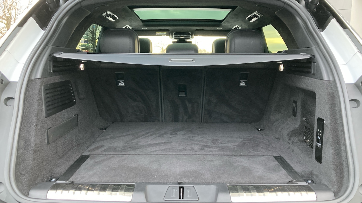 Used Land Rover Range Rover Sport 2024 for sale - 76818710: Photo 10