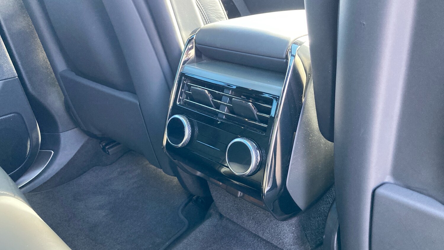 Used Land Rover Range Rover Sport 2024 for sale - 76299746: Photo 18