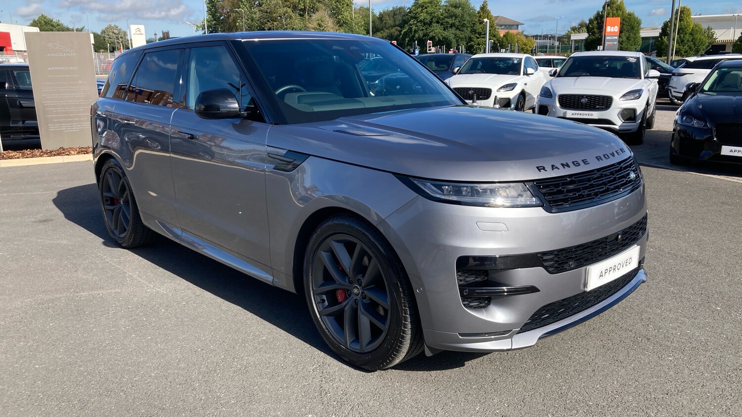 Used Land Rover Range Rover Sport 2024 for sale - 76299746: Photo 33
