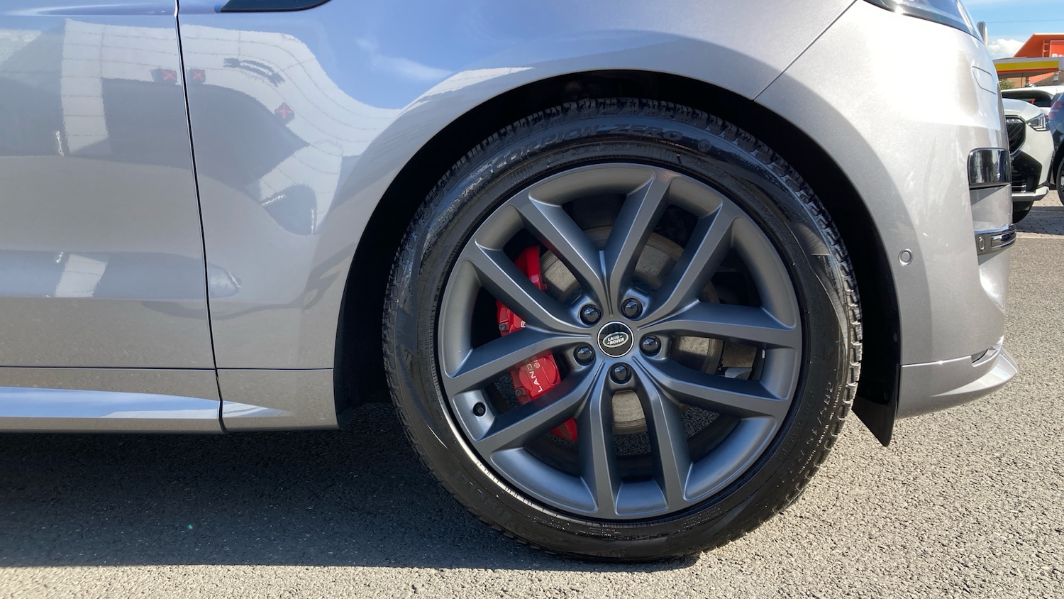 Used Land Rover Range Rover Sport 2024 for sale - 76299746: Photo 8