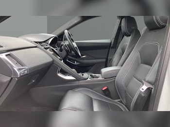 Used Jaguar E-Pace 2021 for sale - 75396672: Photo