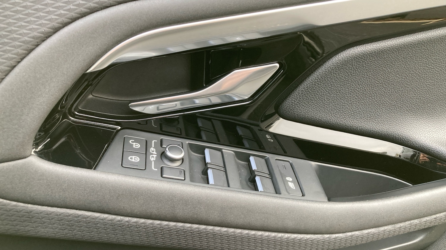 Used Land Rover Range Rover Evoque 2019 for sale - 76796838: Photo 45