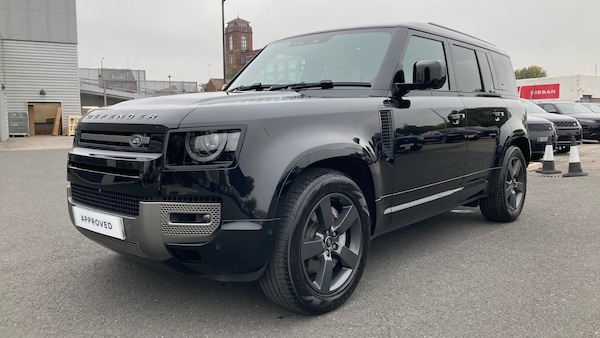 Used Land Rover Defender 2024 for sale - 76222091: Photo 29