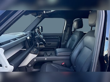 Used Land Rover Defender 2022 for sale - 78837853: Photo
