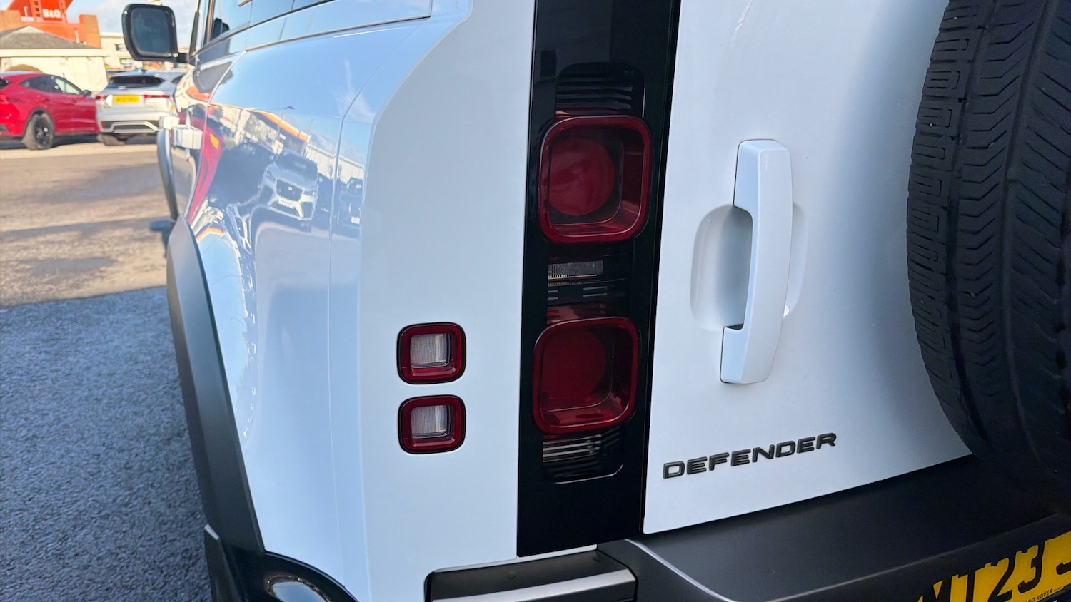 Used Land Rover Defender 2023 for sale - 78028478: Photo 19