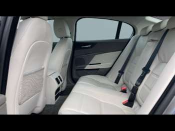Used Jaguar XE 2016 for sale - 75178860: Photo