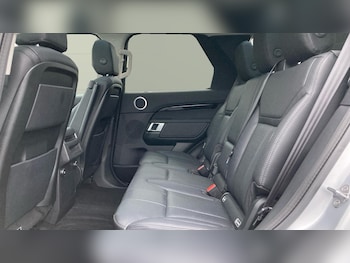 Used Land Rover Discovery 2019 for sale - 76945324: Photo