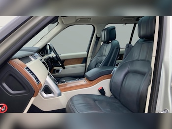 Used Land Rover Range Rover 2018 for sale - 78370113: Photo