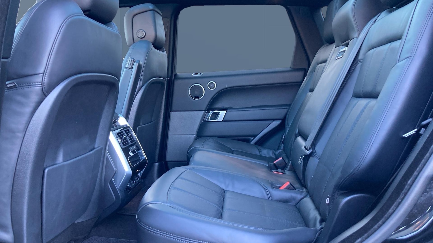 Used Land Rover Range Rover Sport 2022 for sale - 76627793: Photo 4