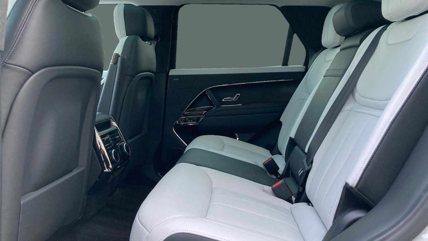 Used Land Rover Range Rover Sport 2023 for sale - 77569357: Photo 4