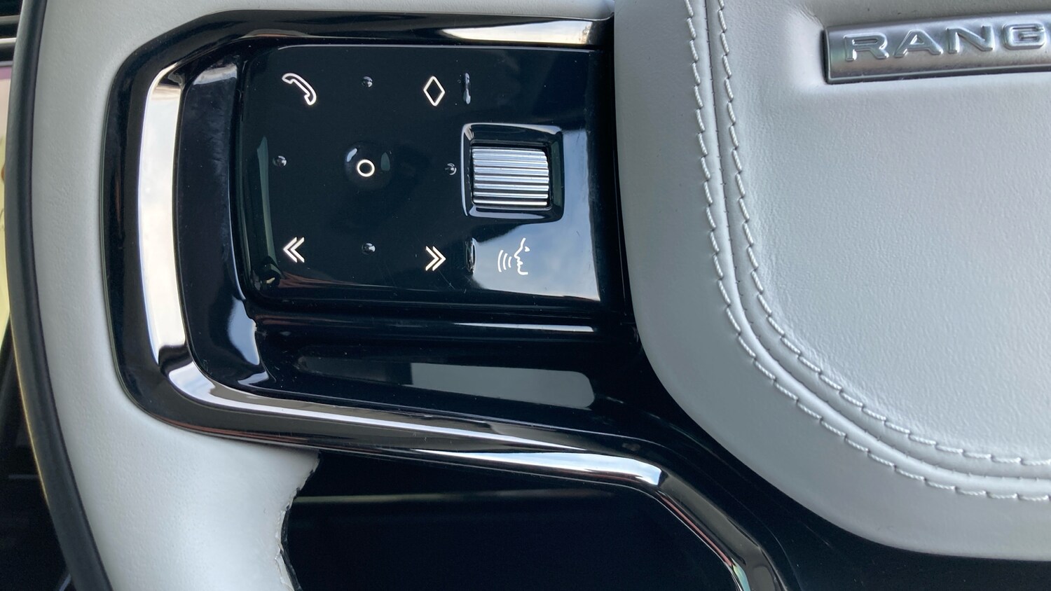 Used Land Rover Range Rover Sport 2023 for sale - 77569357: Photo 43