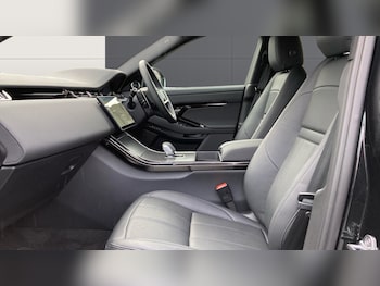 Used Land Rover Range Rover Evoque 2025 for sale - 76302086: Photo 3