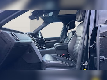 Used Land Rover Discovery 2022 for sale - 78000775: Photo