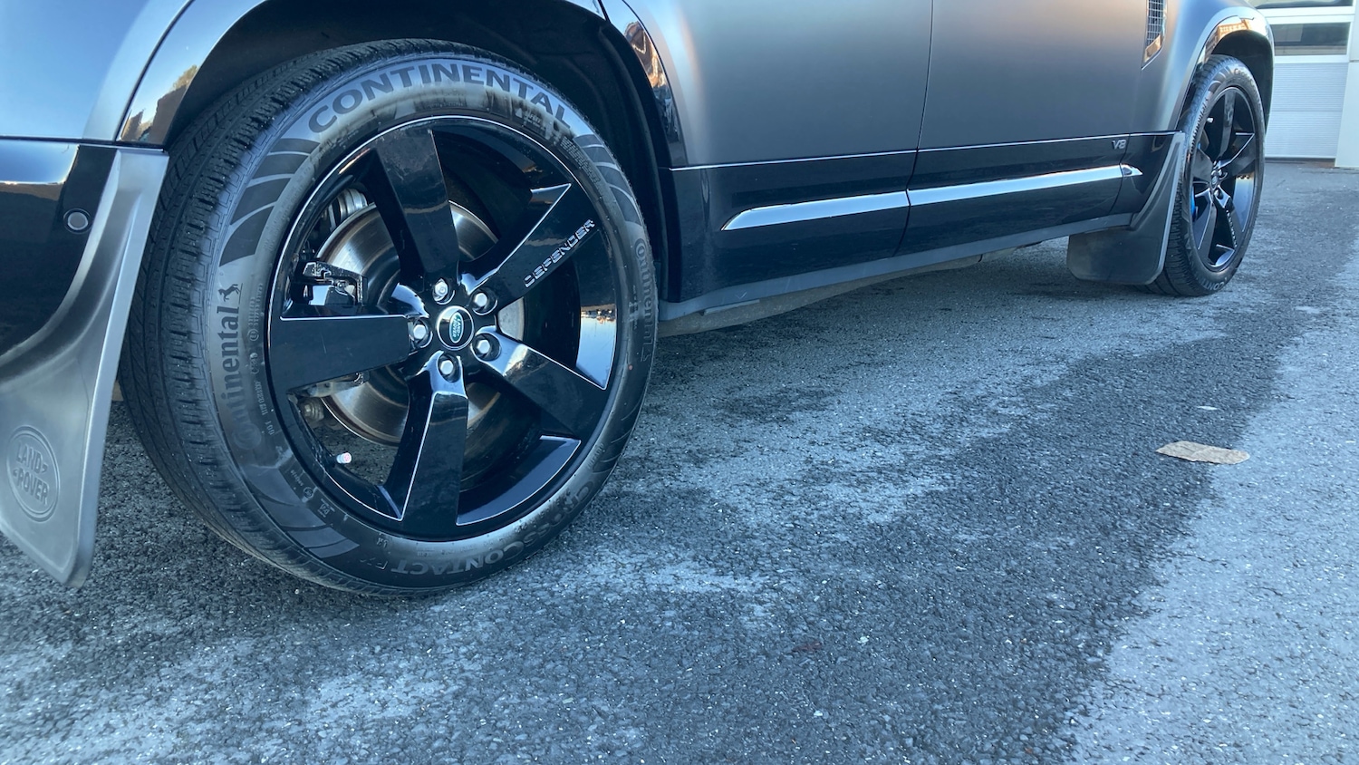 Used Land Rover Defender 2021 for sale - 76653090: Photo 36