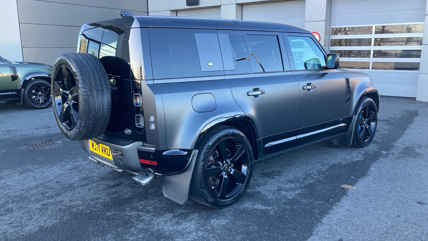 Used Land Rover Defender 2021 for sale - 76653090: Photo 38