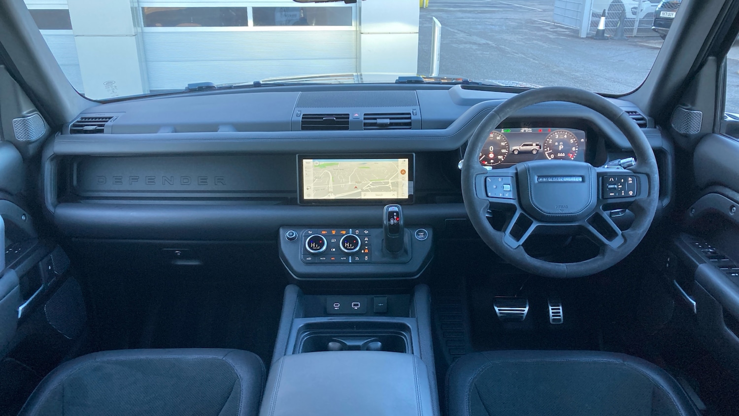 Used Land Rover Defender 2021 for sale - 76653090: Photo 9