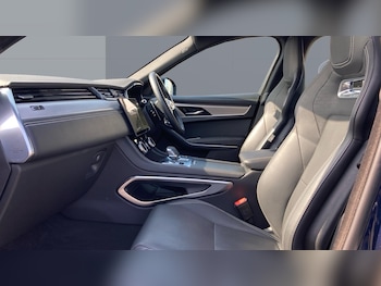Used Jaguar F-Pace 2022 for sale - 75547794: Photo