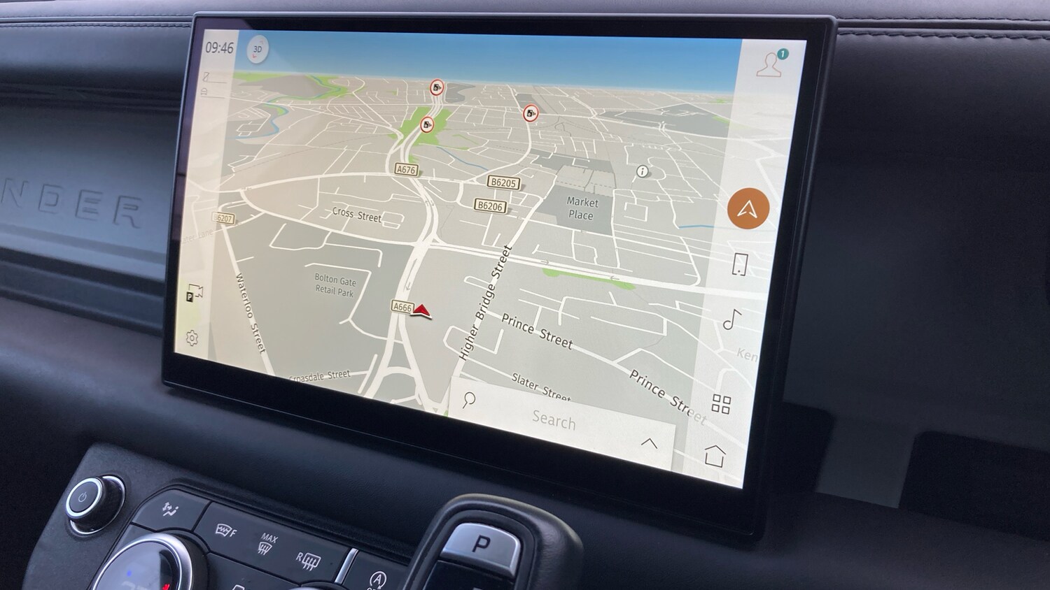 Used Land Rover Defender 2022 for sale - 76796840: Photo 11