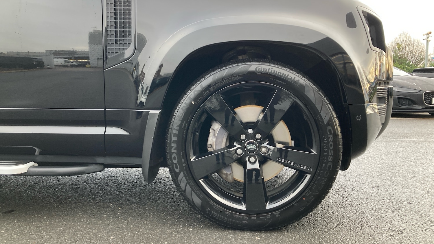 Used Land Rover Defender 2022 for sale - 76796840: Photo 8