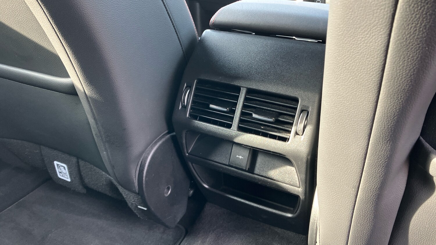 Used Land Rover Discovery Sport 2022 for sale - 78122889: Photo 18