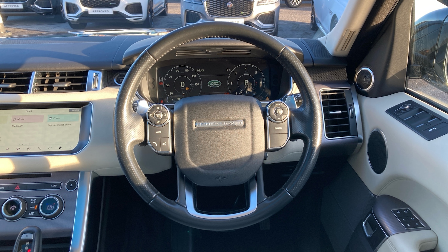 Used Land Rover Range Rover Sport 2017 for sale - 77104004: Photo 15