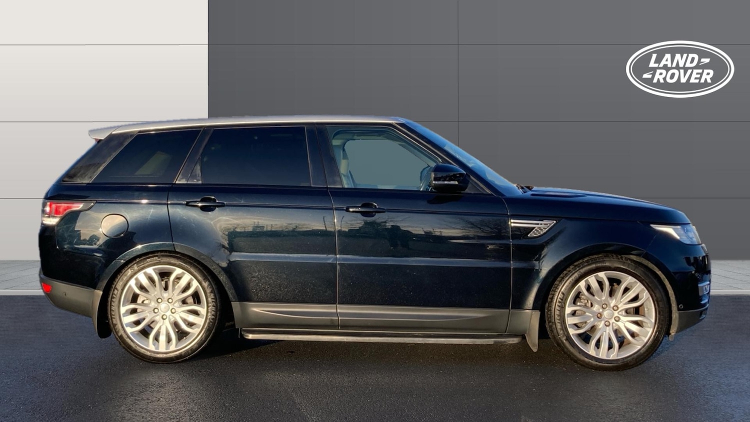 Used Land Rover Range Rover Sport 2017 for sale - 77104004: Photo 5