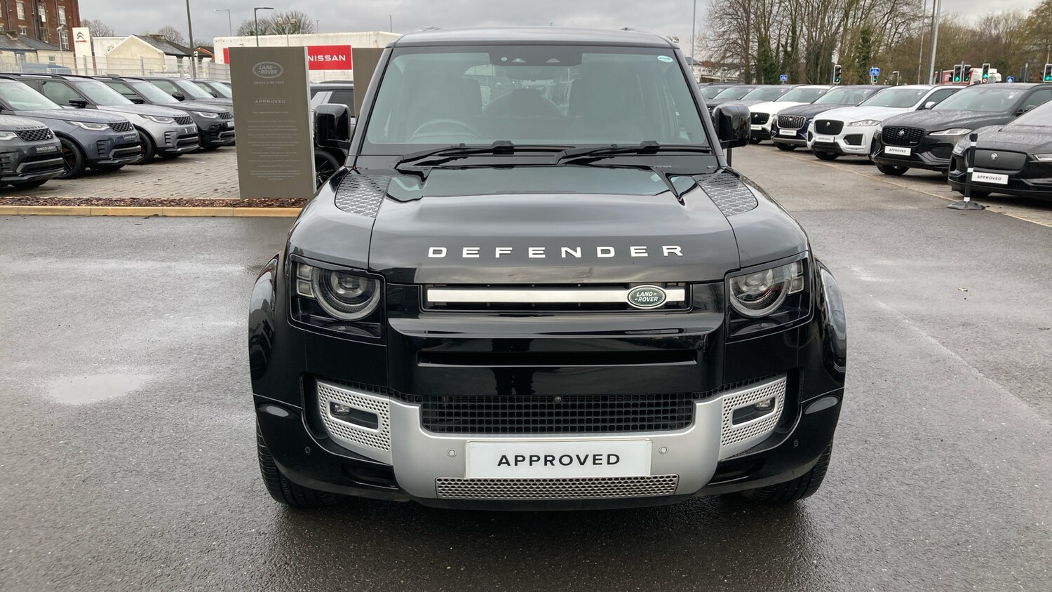 Used Land Rover Defender 2023 for sale - 77893172: Photo 31