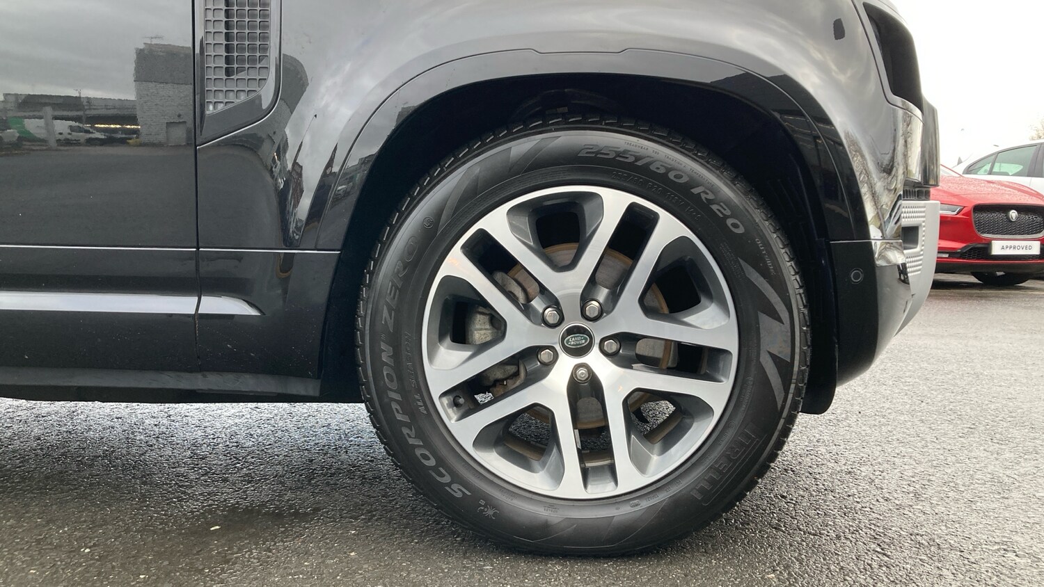 Used Land Rover Defender 2023 for sale - 77893172: Photo 8