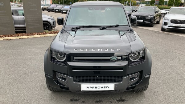 Used Land Rover Defender 2023 for sale - 76007471: Photo 31