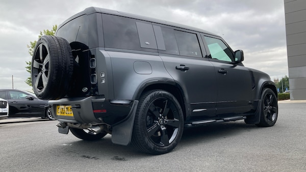 Used Land Rover Defender 2023 for sale - 76007471: Photo 37
