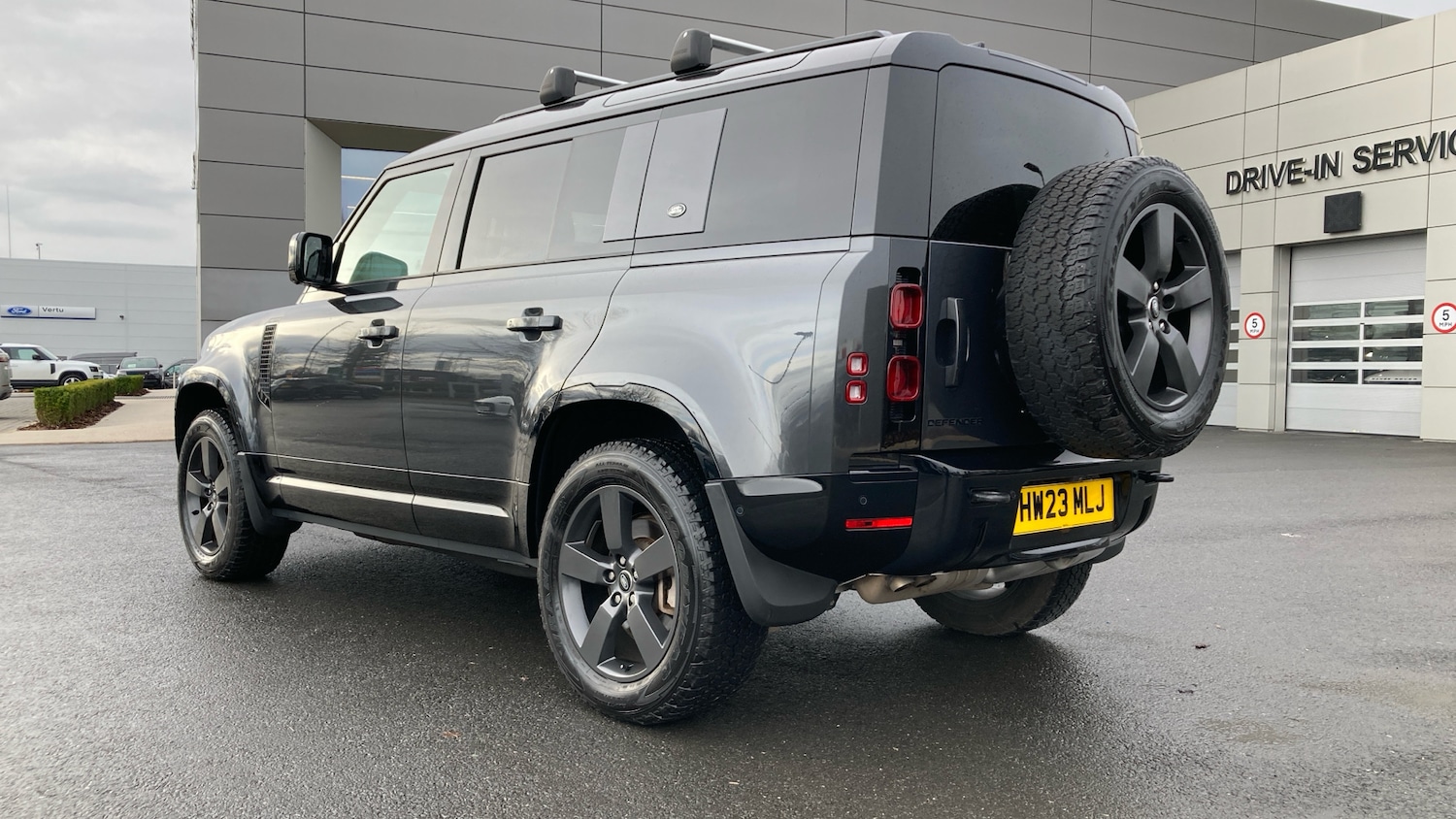 Used Land Rover Defender 2023 for sale - 77128101: Photo 40