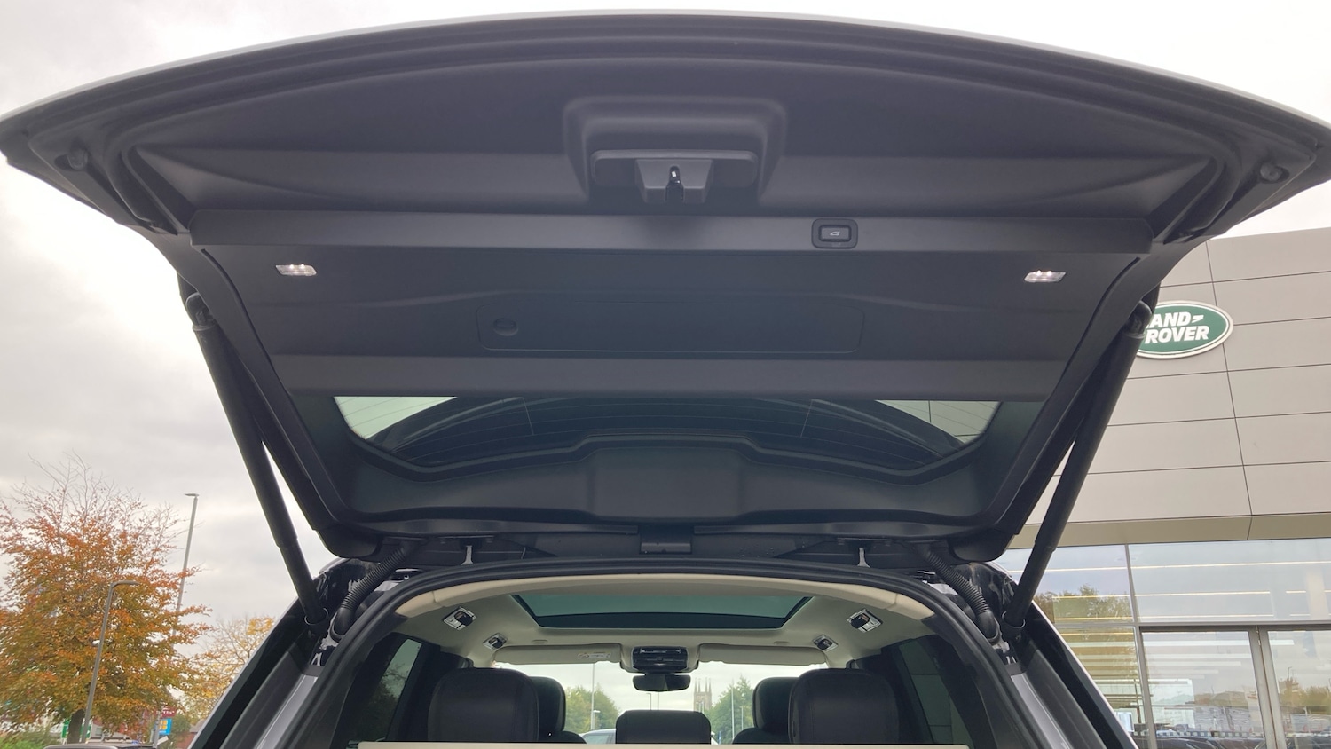 Used Land Rover Range Rover 2023 for sale - 76255211: Photo 27