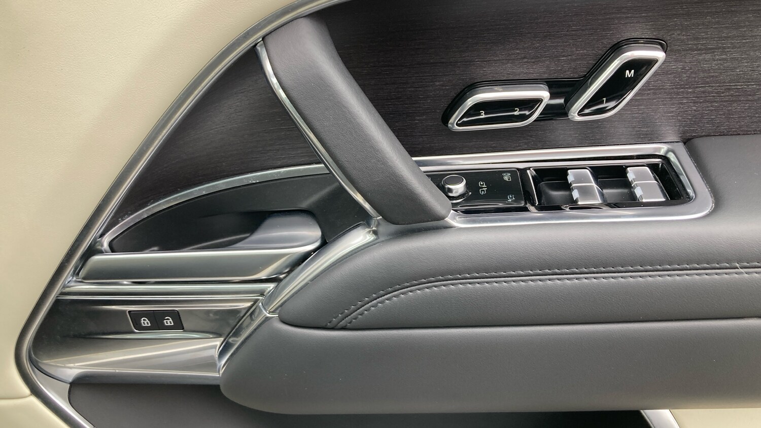 Used Land Rover Range Rover 2023 for sale - 76255211: Photo 45