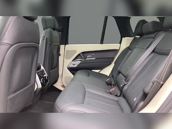 Used Land Rover Range Rover 2023 for sale - 76255211: Photo
