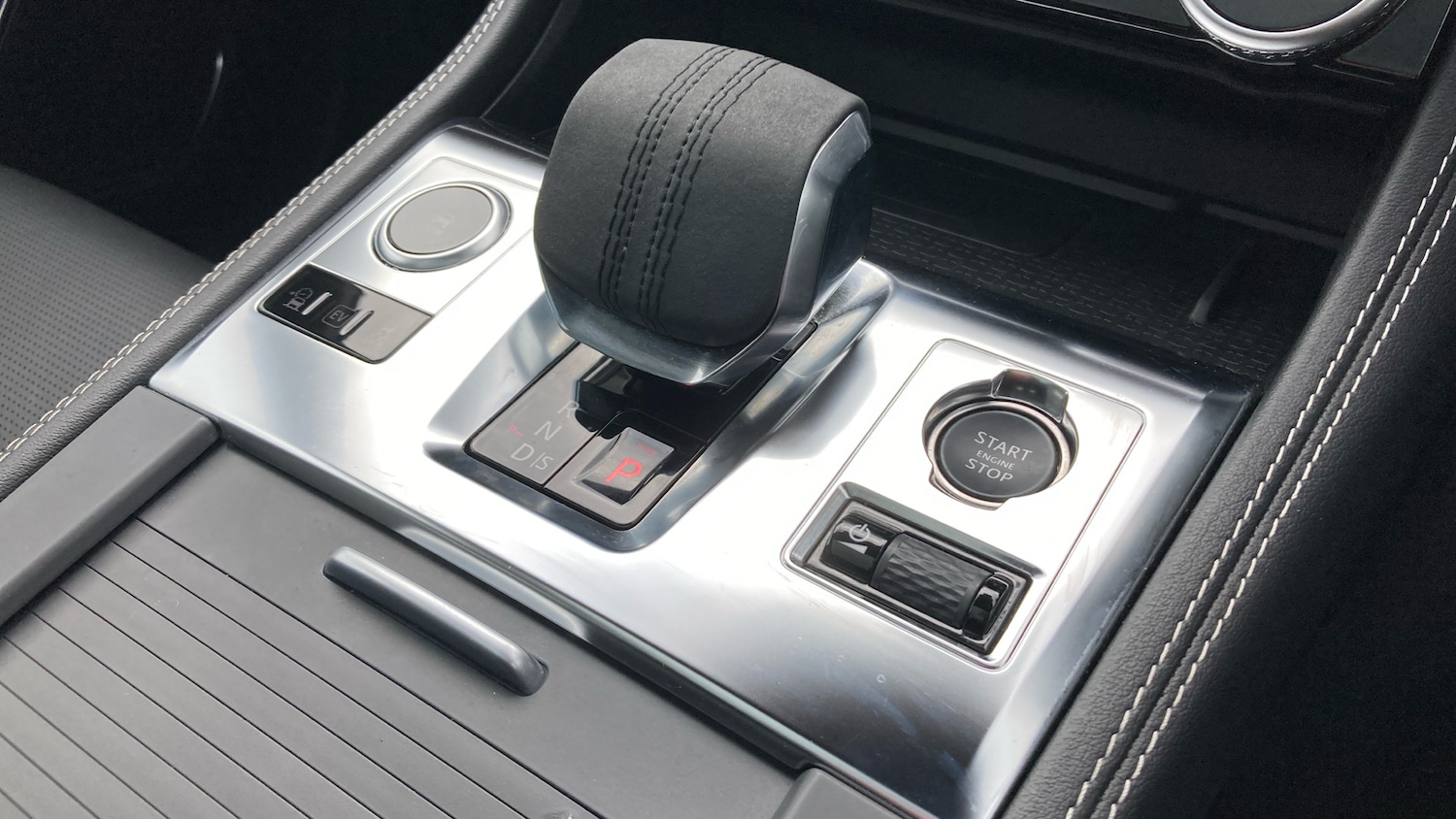 Used Jaguar F-Pace 2023 for sale - 76542791: Photo 13