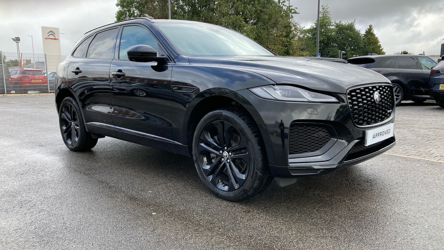 Used Jaguar F-Pace 2023 for sale - 76542791: Photo 32