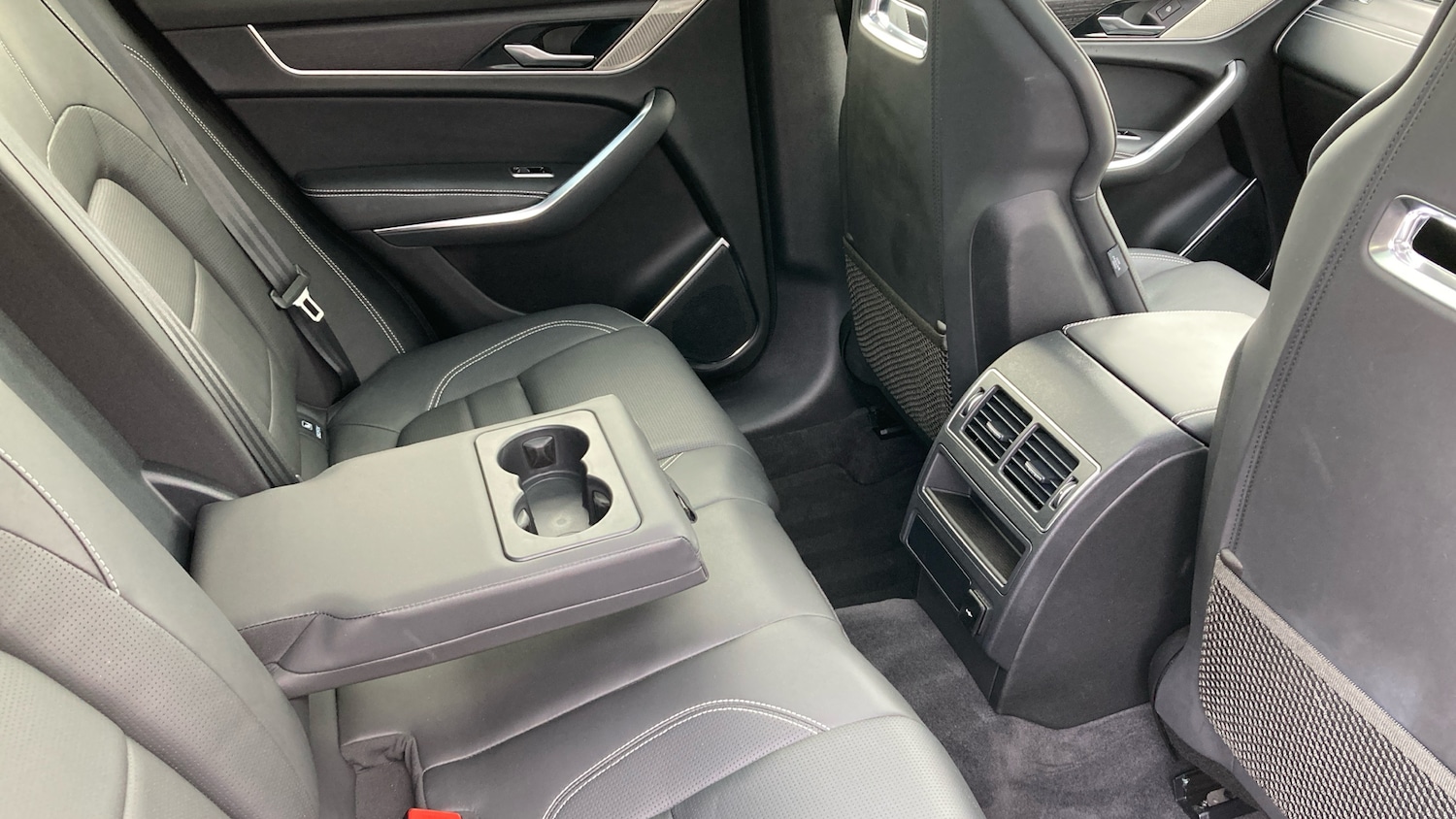 Used Jaguar F-Pace 2023 for sale - 76542791: Photo 42