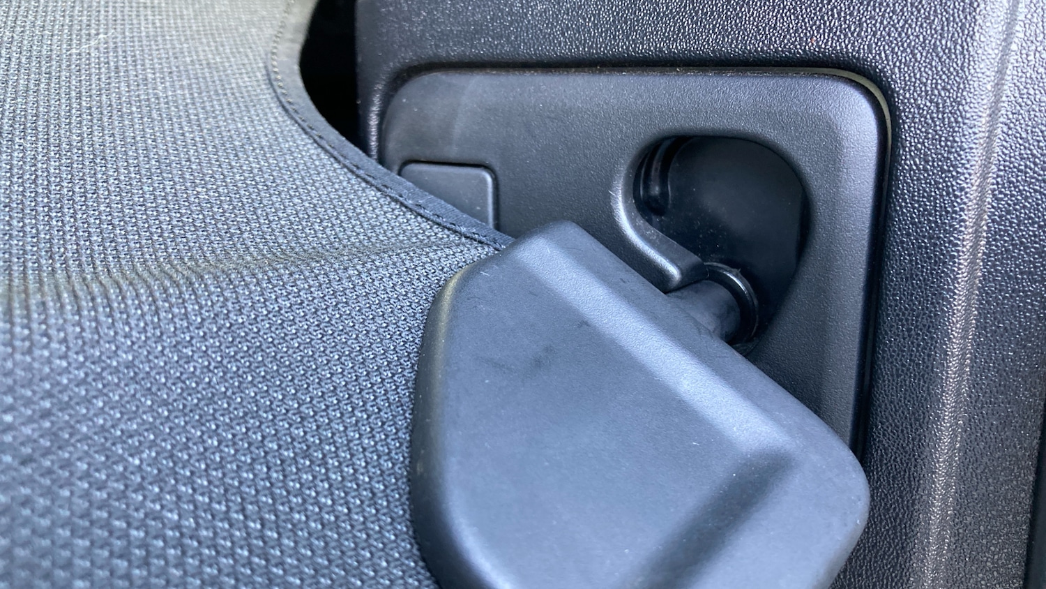 Used Land Rover Defender 2021 for sale - 76393932: Photo 28