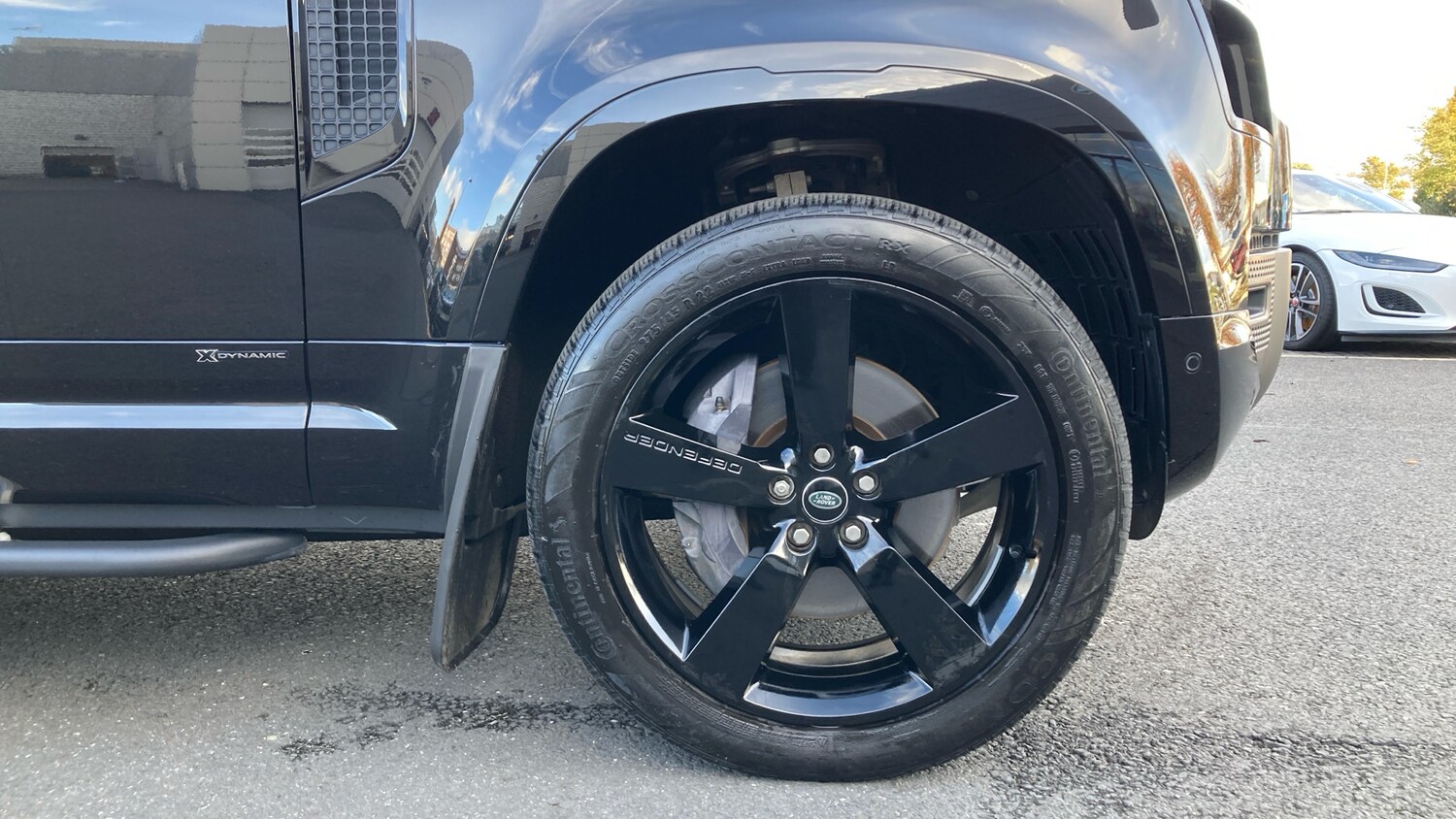 Used Land Rover Defender 2021 for sale - 76393932: Photo 8