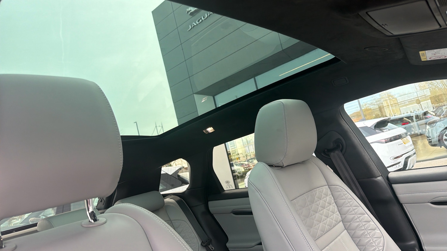 Used Land Rover Range Rover Evoque 2022 for sale - 77569348: Photo 21