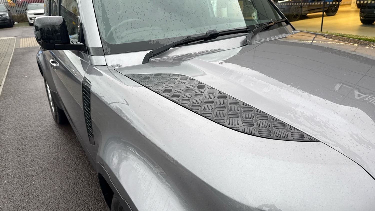 Used Land Rover Defender 2020 for sale - 77733048: Photo 23