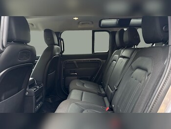 Used Land Rover Defender 2020 for sale - 77733048: Photo