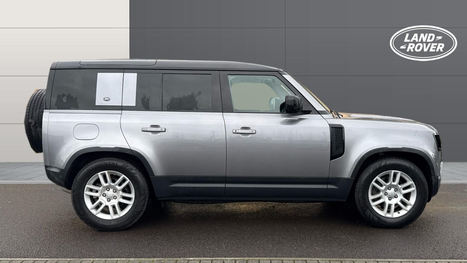 Used Land Rover Defender 2020 for sale - 77733048: Photo 5