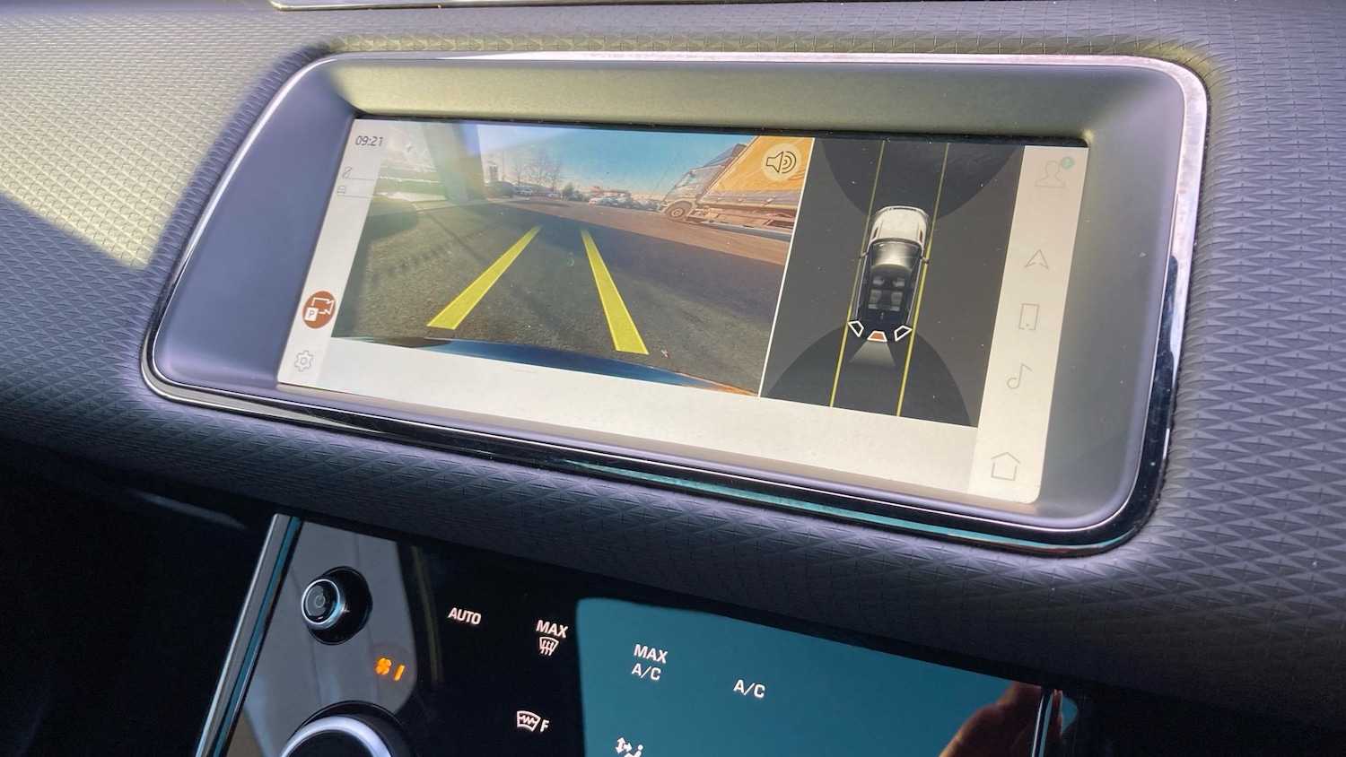 Used Land Rover Range Rover Evoque 2022 for sale - 76750393: Photo 12